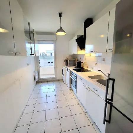 Apartment Appart Luxueux 3 Pieces, Piscine, Mer, Terrasse *