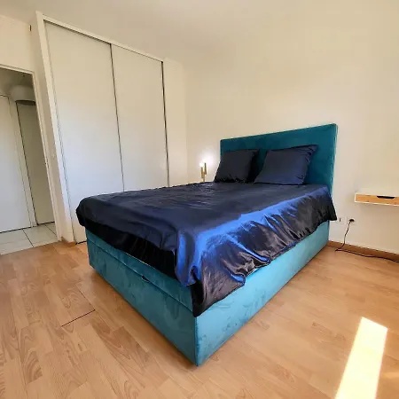 Appart Luxueux 3 Pieces, Piscine, Mer, Terrasse Apartment *